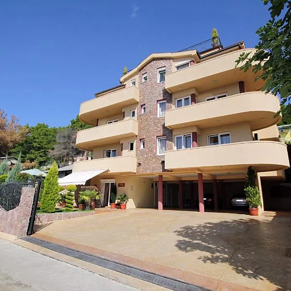 Villa Jupok，位于巴尔的酒店