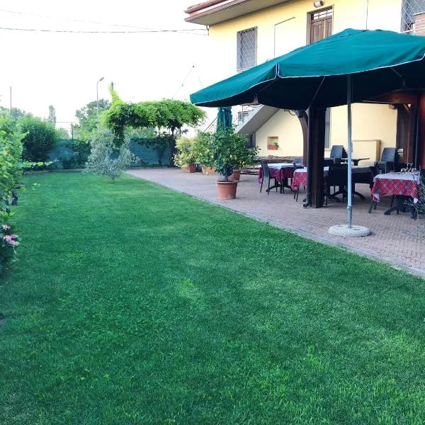 Da Nando Antica Osteria Hotel，位于Godi的酒店