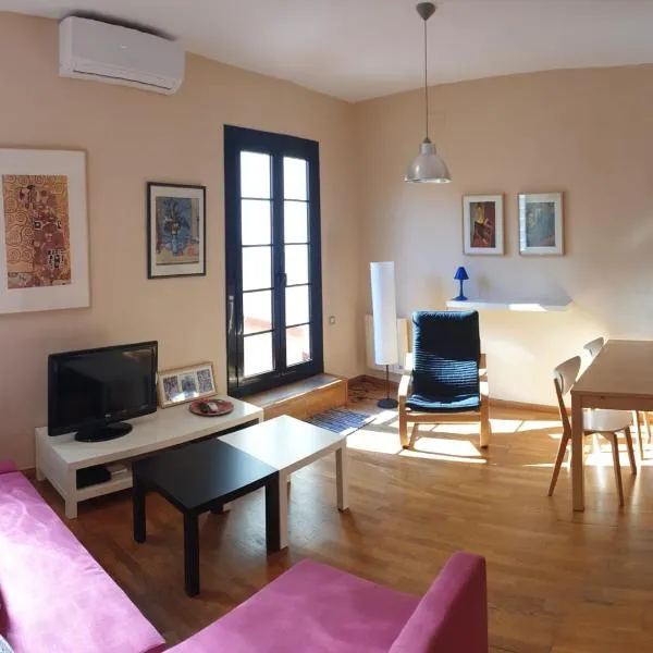 APARTAMENT CASA CORDERET，位于塔拉戈纳的酒店