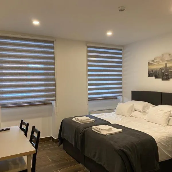 M70 Apartmanház，位于米什科尔茨的酒店