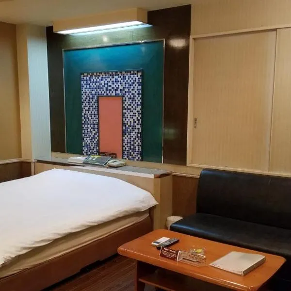 Hotel GOLF Yokohama (Adult Only)，位于大和的酒店
