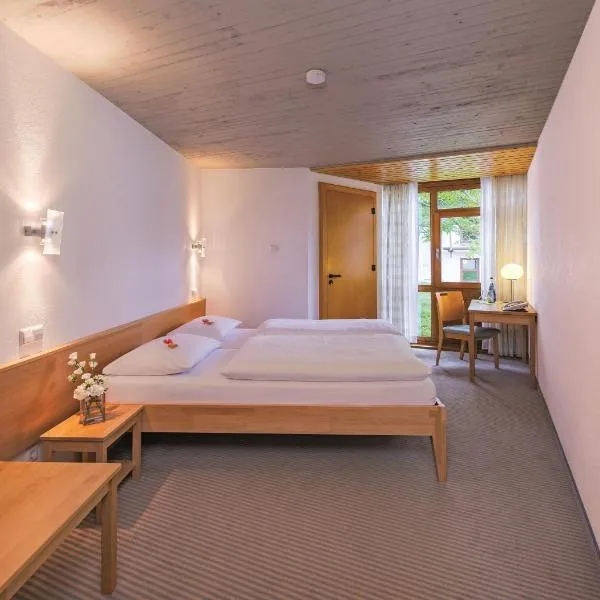 霍恩瓦特福勒姆酒店，位于普福尔茨海姆的酒店