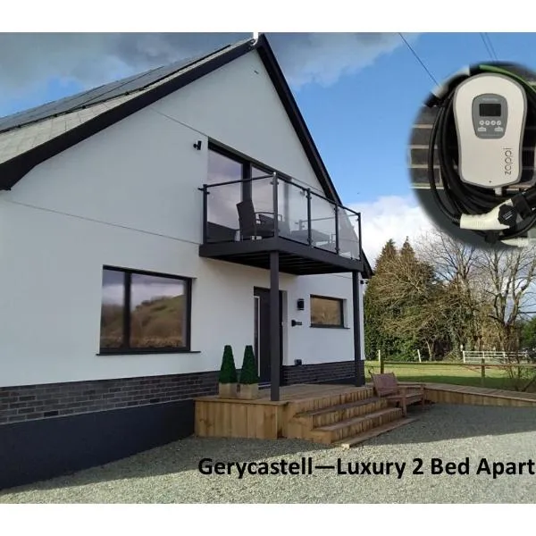 Gerycastell Luxury Holiday Apartment with Stunning Views & EV Station Point，位于Llanfynydd的酒店