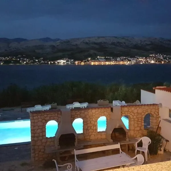 Apartments Mia Pag，位于帕格的酒店