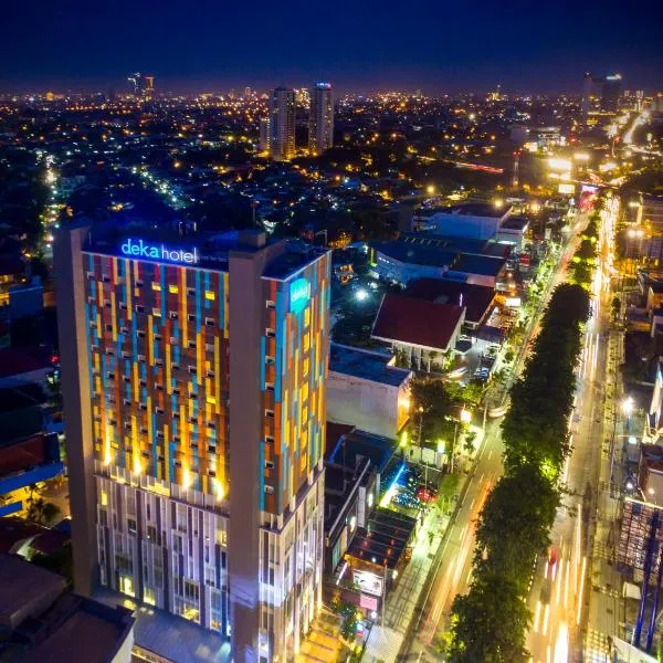 Deka Hotel Surabaya HR Muhammad，位于Watulawang的酒店