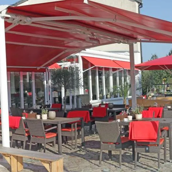 Hotel & Restaurant Gasthaus Zum Anker，位于Jessen的酒店