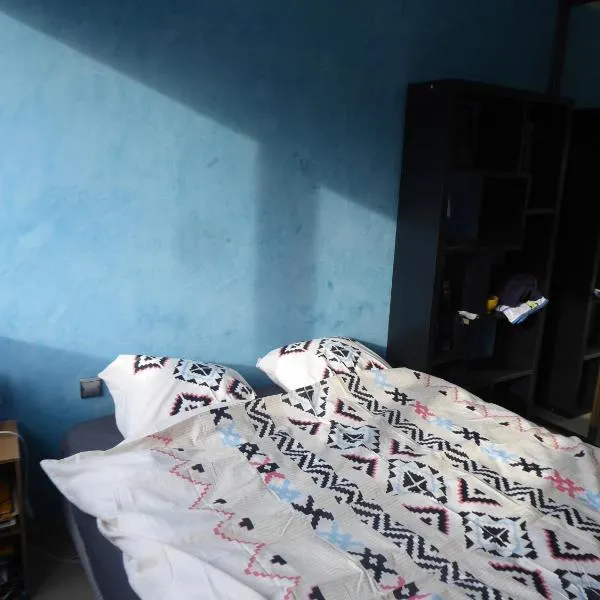 Chambre dans un appartement Annecy Gare-Centre，位于安锡的酒店
