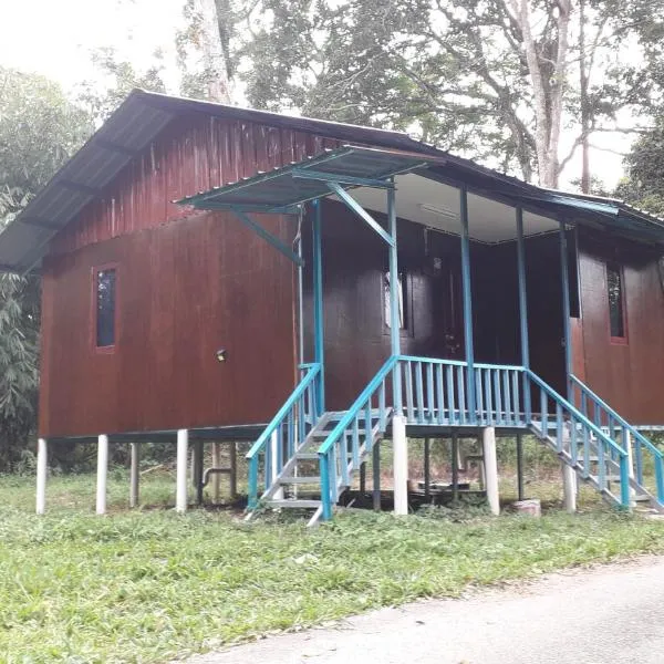 Chalet Kampong Guar, Manong，位于瓜拉江沙的酒店