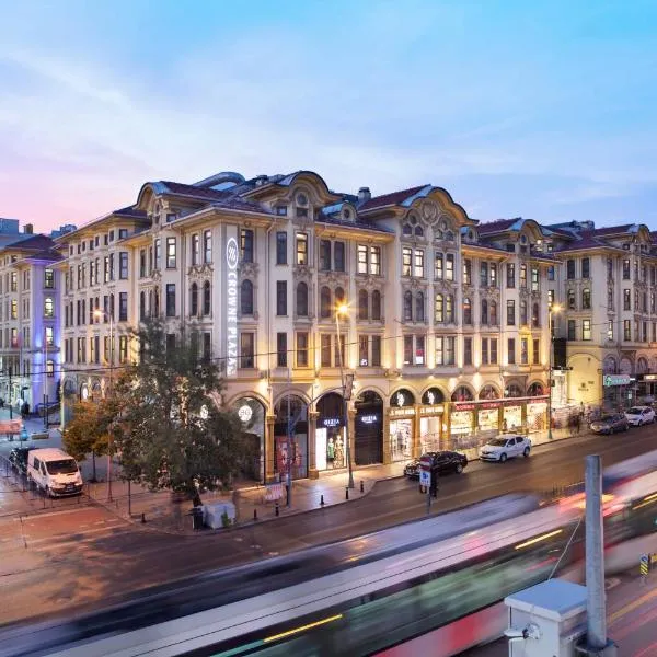 Crowne Plaza Istanbul - Old City, an IHG Hotel，位于伊斯坦布尔的酒店