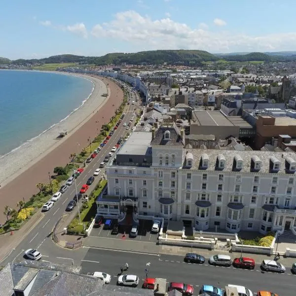 St George's Hotel - Llandudno，位于Llansantffraid Glan Conwy的酒店