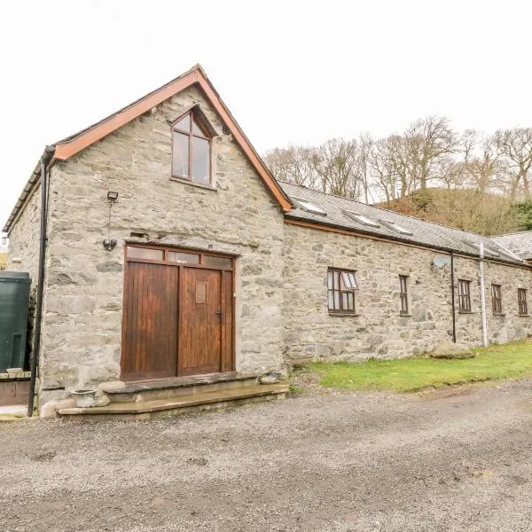 Hen Ysgubor Cottage，位于巴拉的酒店