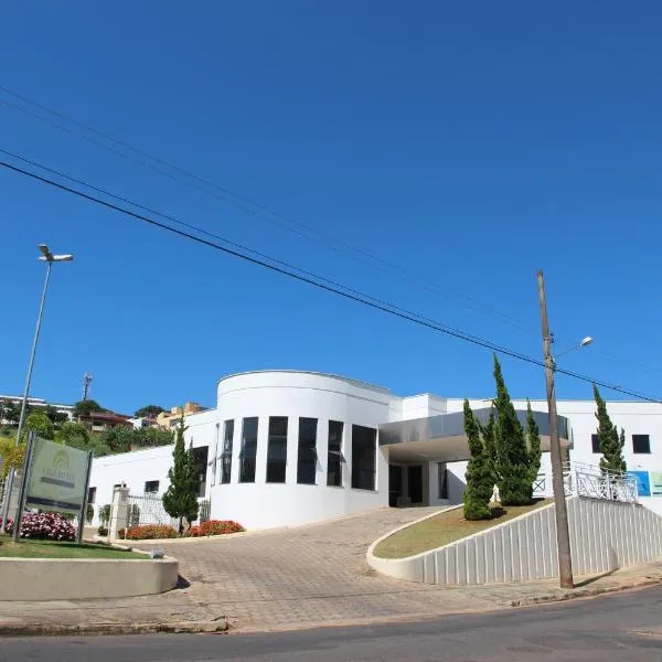 Vale do Sol Pousada Hotel，位于São Sebastião da Grama的酒店