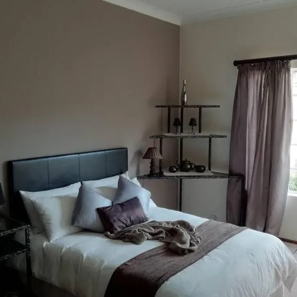 Clarens Socialites Garden Apartment #2，位于伯利恒的酒店