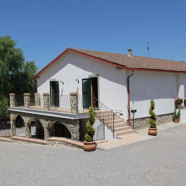 Agriturismo Le Paicciole，位于CastellʼAzzara的酒店