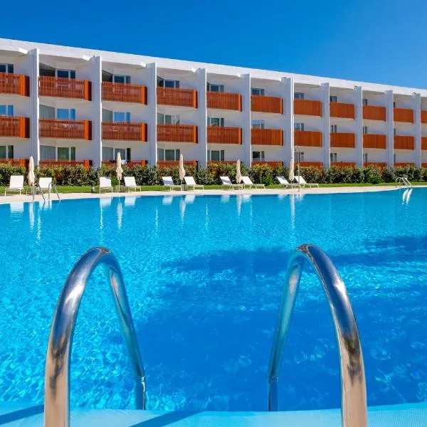 Malibu Foz Hotel - La Maison Younan，位于菲盖拉-达福什的酒店