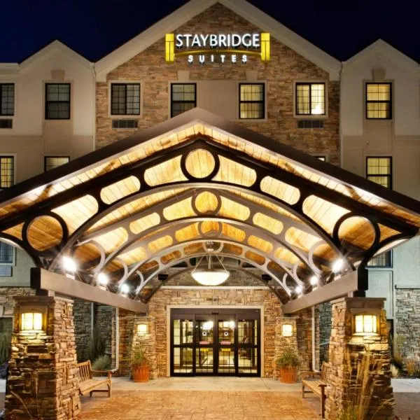 Staybridge Suites Auburn Hills, an IHG Hotel，位于罗切斯特的酒店