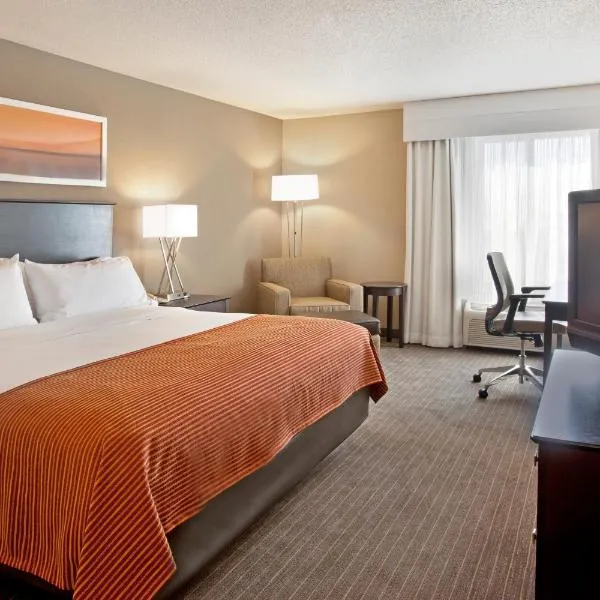 明尼阿波利斯-明尼通卡假日快捷套房酒店，位于Excelsior的酒店