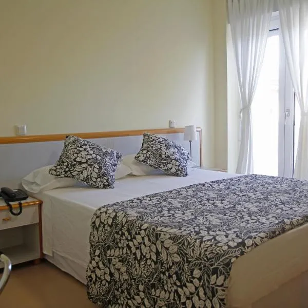Hotel Playa de Merón，位于圣维森特-德拉巴尔克拉的酒店