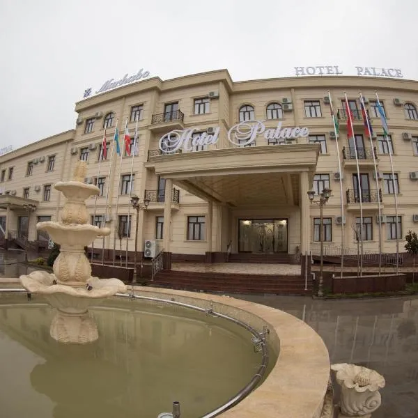 Marhabo Hotel Palace，位于Nazarbek的酒店