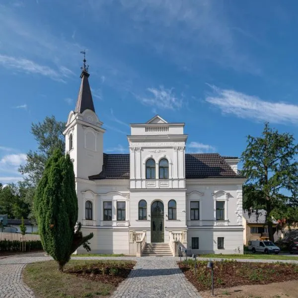 Villa Rosenaw，位于罗斯诺夫·波德·拉德霍斯滕的酒店