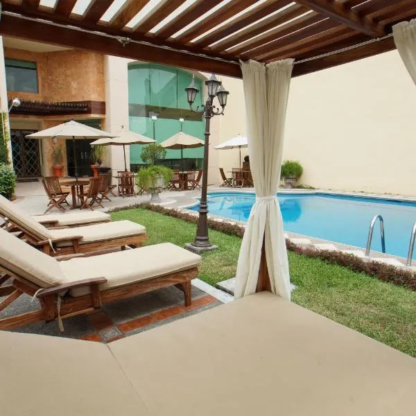 Hotel Victoria Poza Rica by Brahma，位于伊达尔戈州波萨里卡的酒店