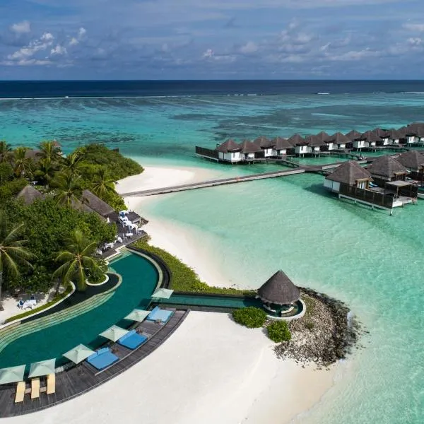 马尔代夫库达胡拉四季酒店，位于北马累环礁的酒店