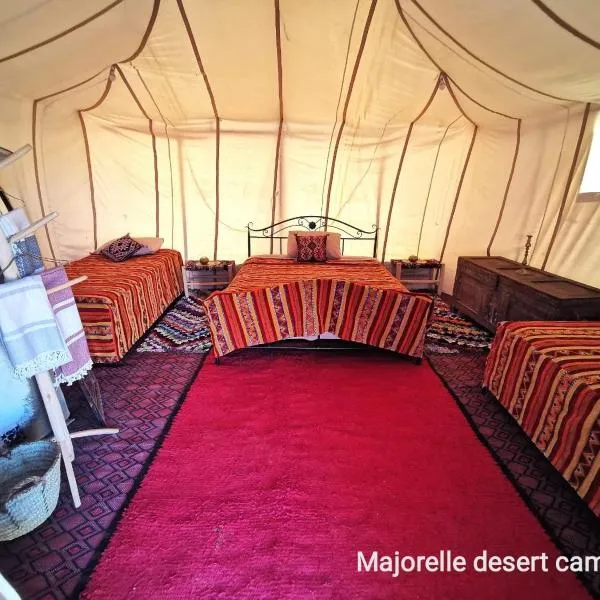 Majorelle Desert Camp，位于Aït Ben Mohammed的酒店
