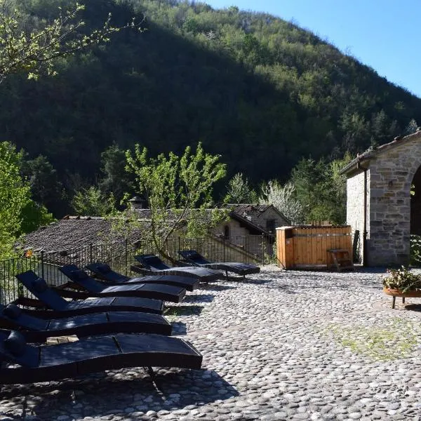 Borgo Corniola B&B Naturista，位于Tredozio的酒店