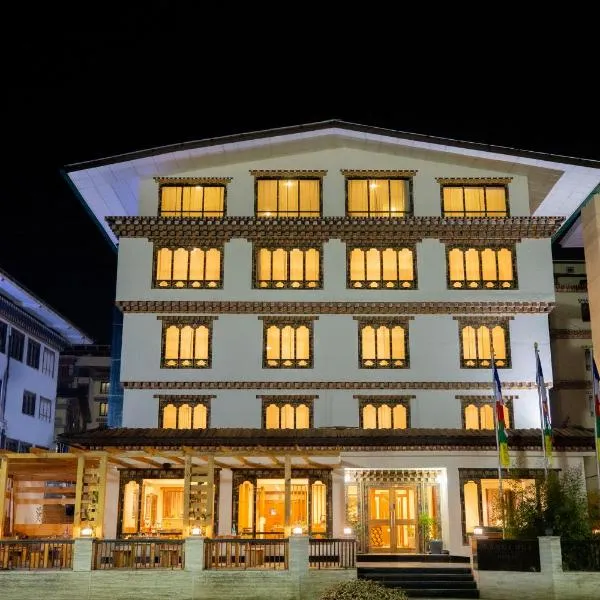Lemon Tree Hotel, Thimphu，位于Pajo的酒店