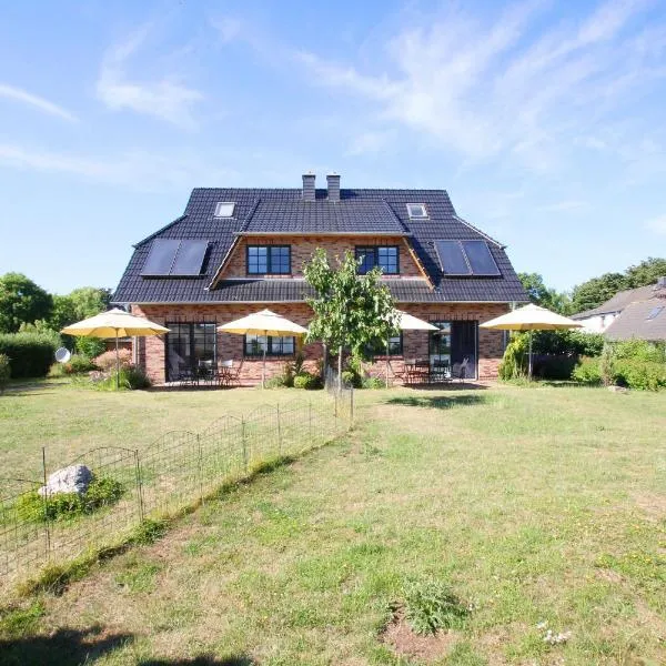 Ostseehaus Odin Doppelhaushälfte，位于吕根岛上的维克的酒店