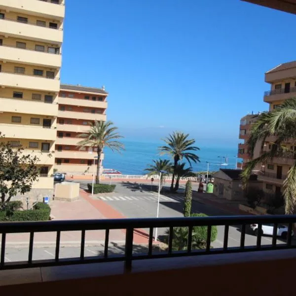 Przytulny Apartament z widokiem na morze !!!!!，位于拉马他的酒店