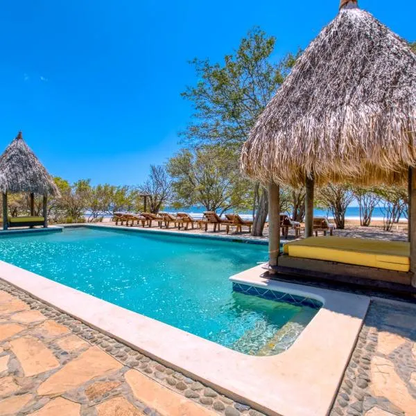 Hotel Punta Teonoste Boutique Beachfront Resort，位于波波约的酒店