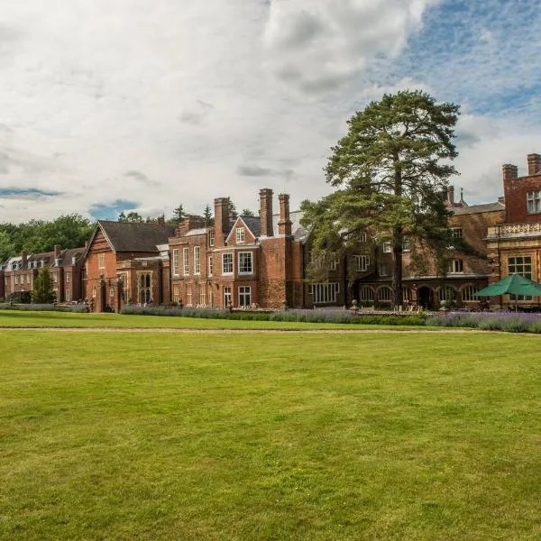 Wotton House，位于Holmbury Saint Mary的酒店