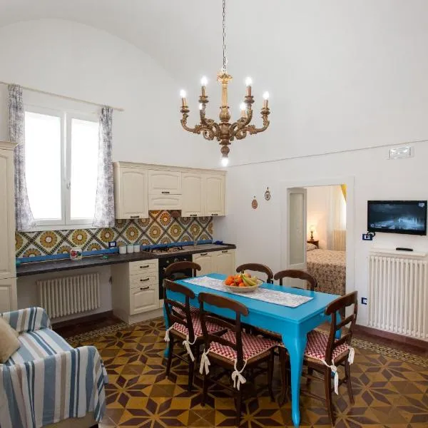 La Casa nel Vico，位于马里蒂玛的酒店
