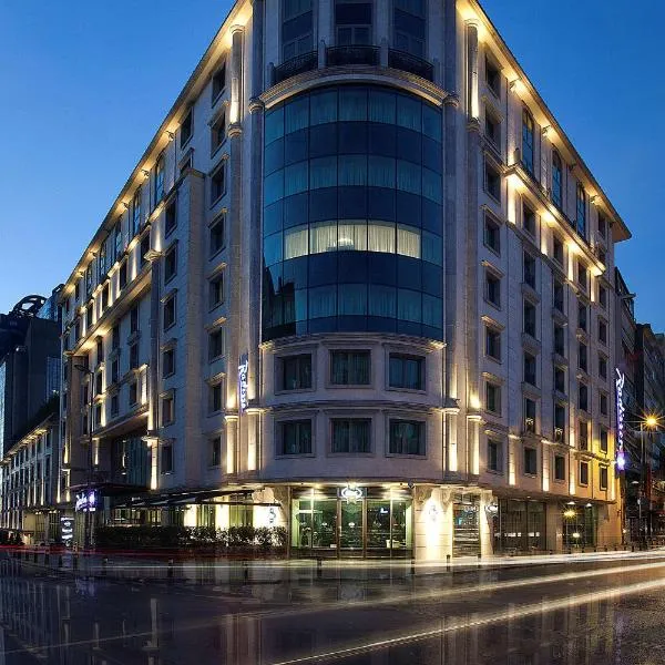 伊斯坦布尔西西里丽笙布鲁酒店，位于Tarabya的酒店