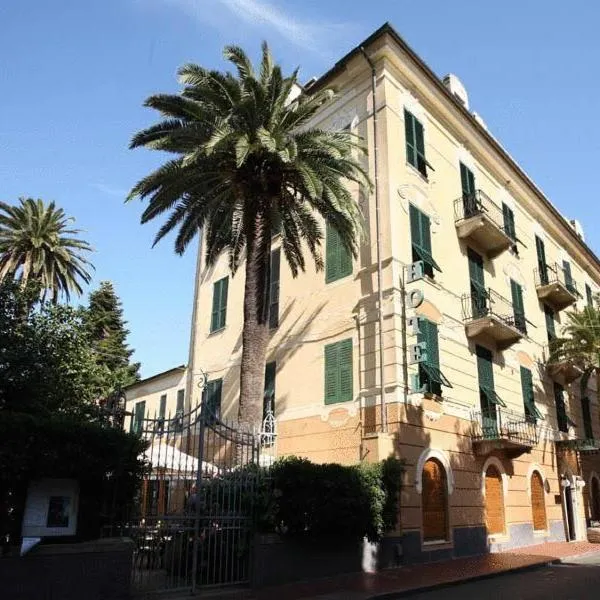 民族酒店，位于Carrodano Superiore的酒店