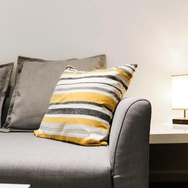 Stylish - Modern - Serviced Accommodation - In The Heart of Northumberland，位于阿兴顿的酒店
