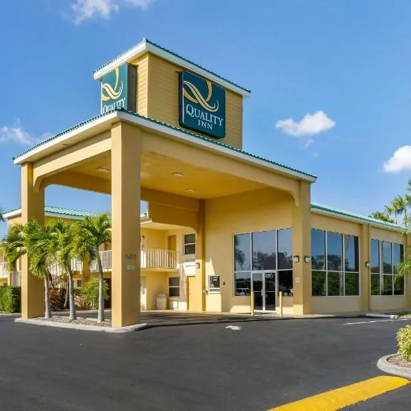 Quality Inn Bradenton North I-75，位于Foxleigh的酒店