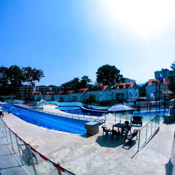 Apartasol de Lujo Santa Fe de Antioquia"，位于圣菲德安蒂奥基亚的酒店