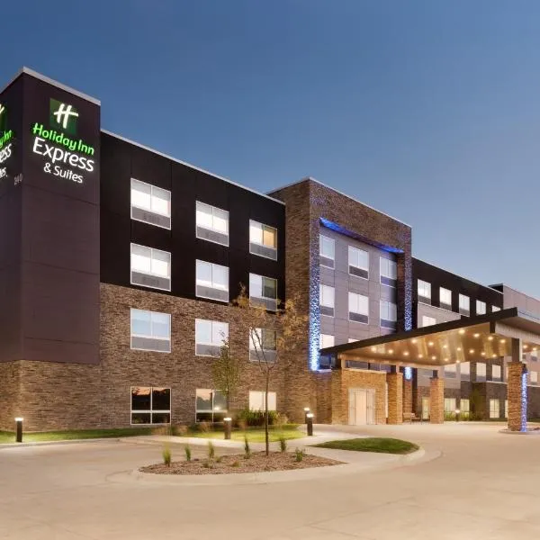 Holiday Inn Express & Suites - West Des Moines - Jordan Creek, an IHG Hotel，位于西得梅因的酒店