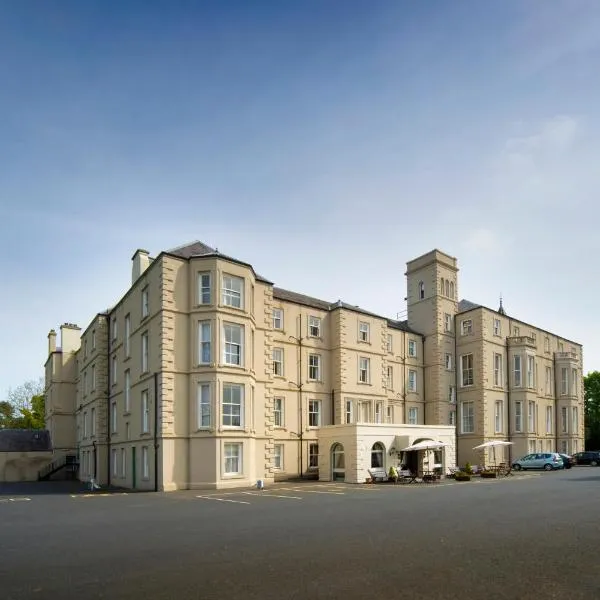 韦弗利城堡酒店，位于Longnewton的酒店
