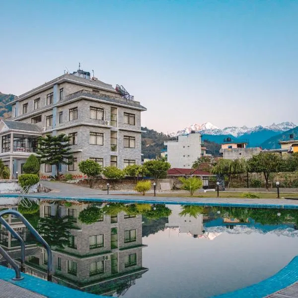 Gateway Himalaya Resort，位于Ghanpokhara的酒店