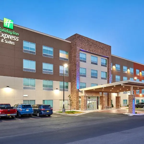 Holiday Inn Express & Suites El Paso East-Loop 375 by IHG，位于埃尔帕索的酒店