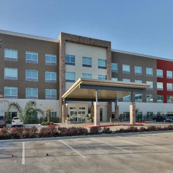 Holiday Inn Express & Suites - Houston East - Beltway 8, an IHG Hotel，位于Cloverleaf的酒店