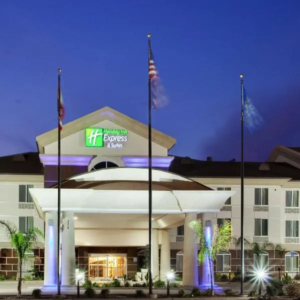 Holiday Inn Express & Suites Dinuba West, an IHG Hotel，位于金斯堡的酒店
