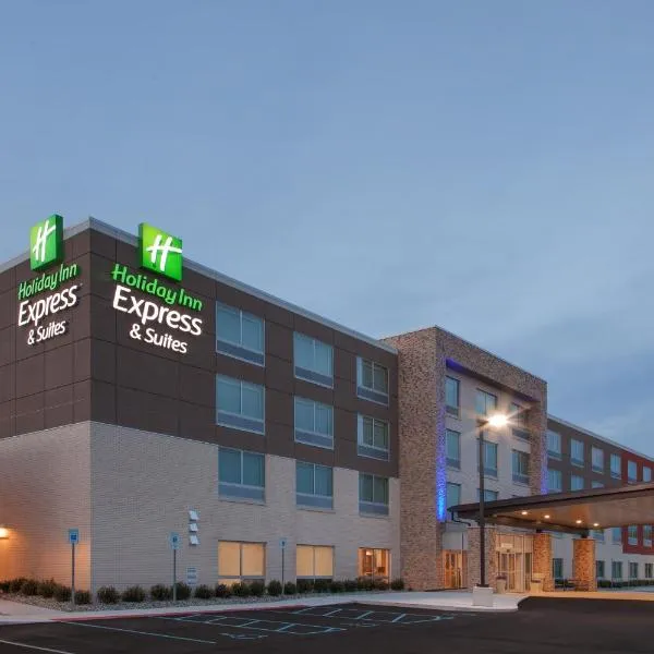 Holiday Inn Express & Suites - Sterling Heights-Detroit Area, an IHG Hotel，位于罗斯维尔的酒店