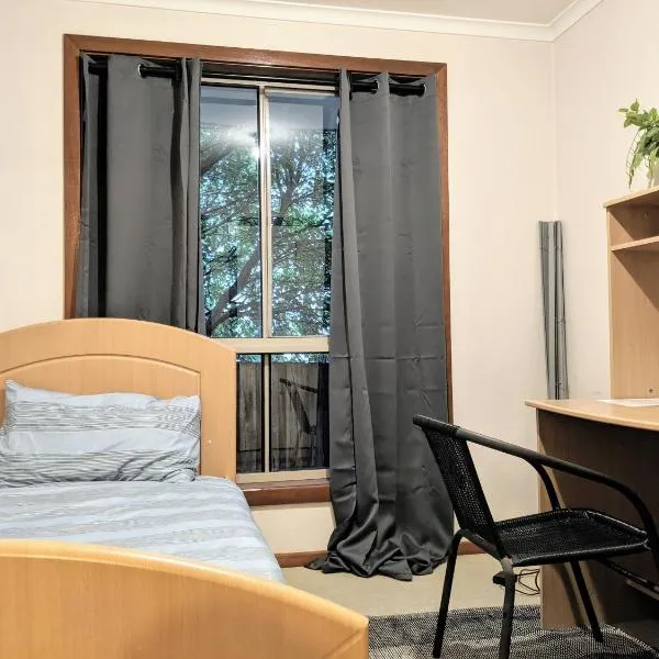 Budget Clayton Homestay，位于Springvale South的酒店