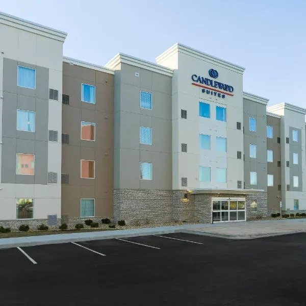 Candlewood Suites Lenexa - Overland Park Area by IHG，位于雷内克萨的酒店