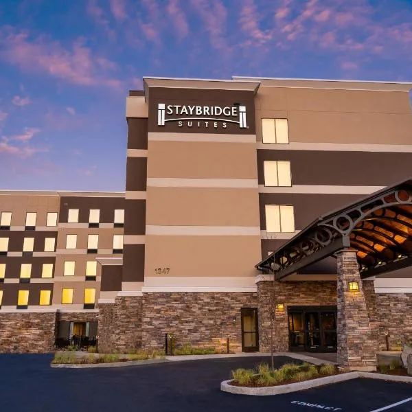 Staybridge Suites Coeur d'Alene, an IHG Hotel，位于Hauser的酒店