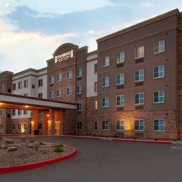 Staybridge Suites - Gilbert - East Mesa, an IHG Hotel，位于吉尔伯特的酒店